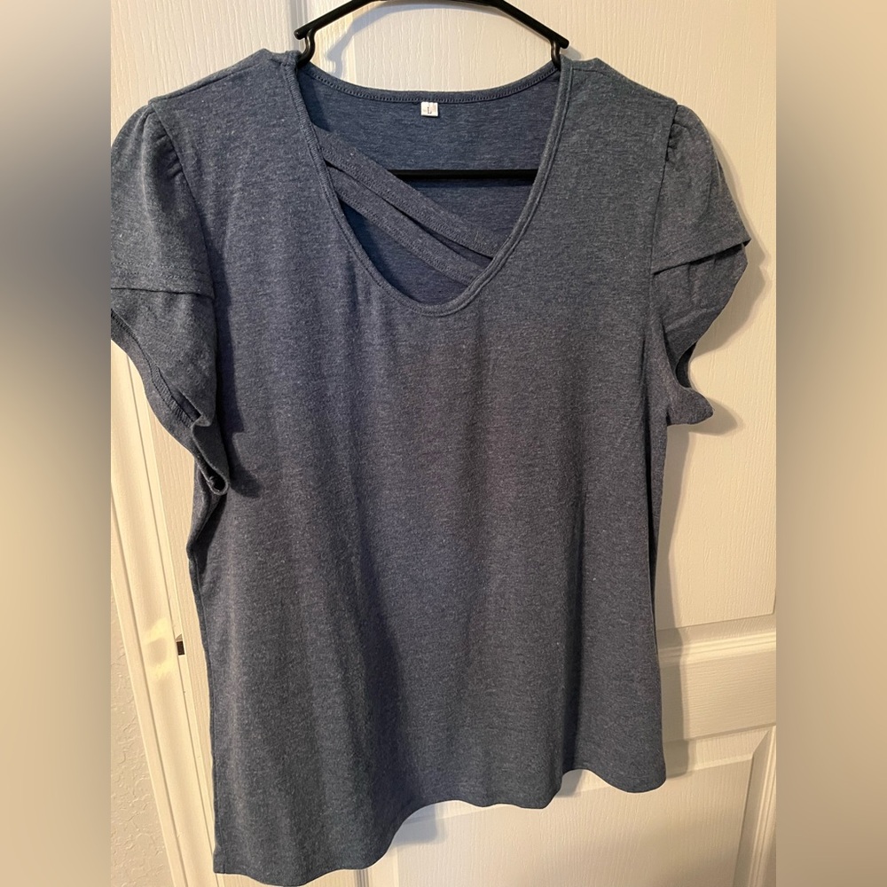 Size L, Blue top